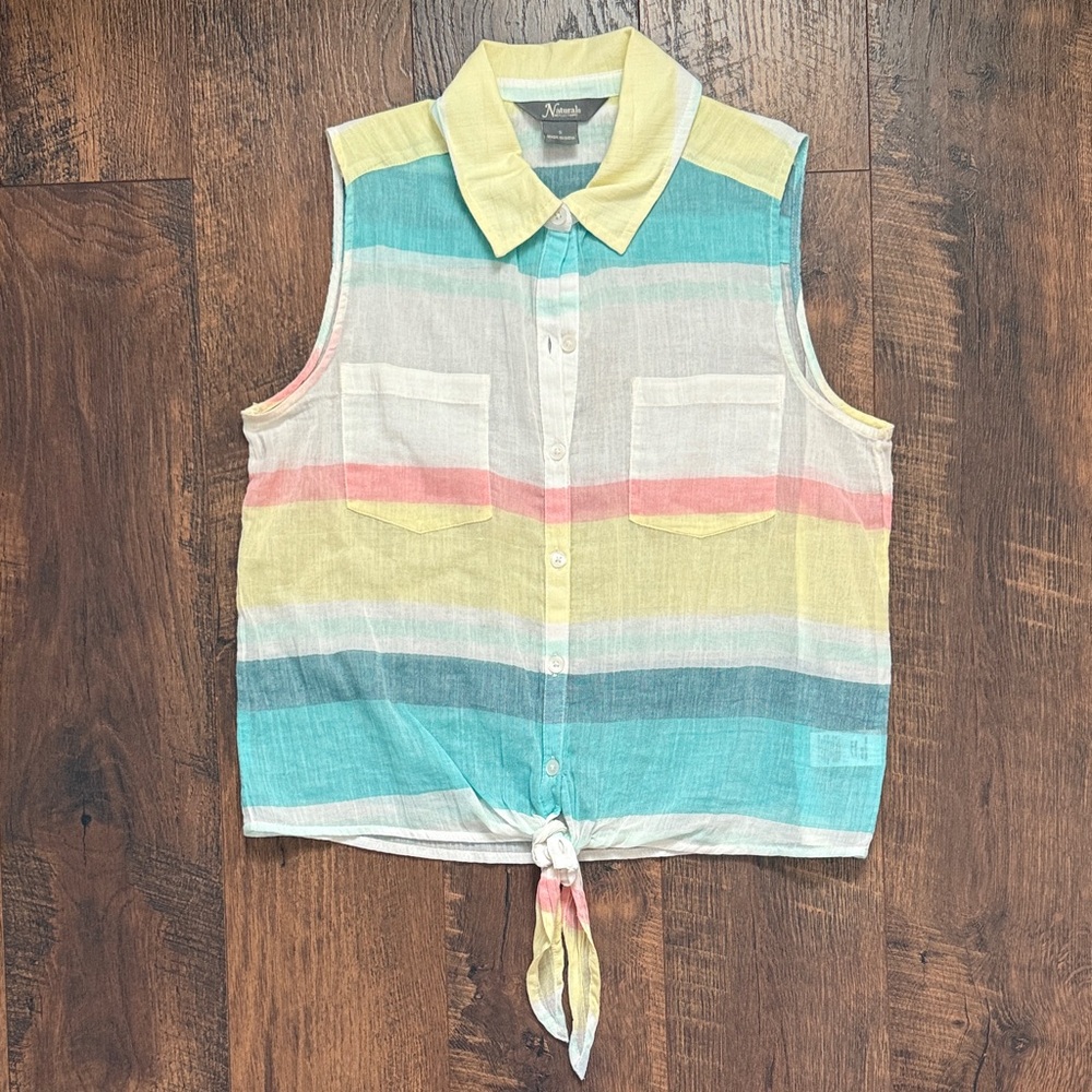 Natural Reflections Women's Multicolor Striped Sleeveless Button Down Shirt